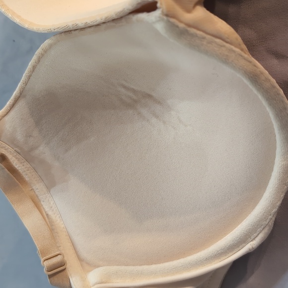 Women's Size 36D Unbranded Cream Padded Pushup Bra with Underwire - Picture 5 of 11